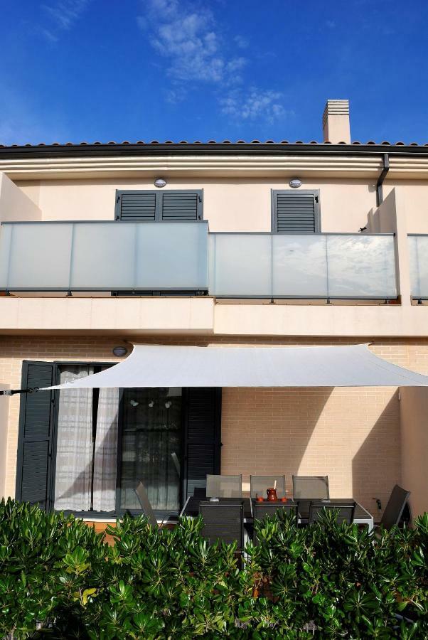 Chalet Adosado De Lujo Para 6 Personas En Golf Panoramica - Internet Fibra Gratis San Jorge  Экстерьер фото